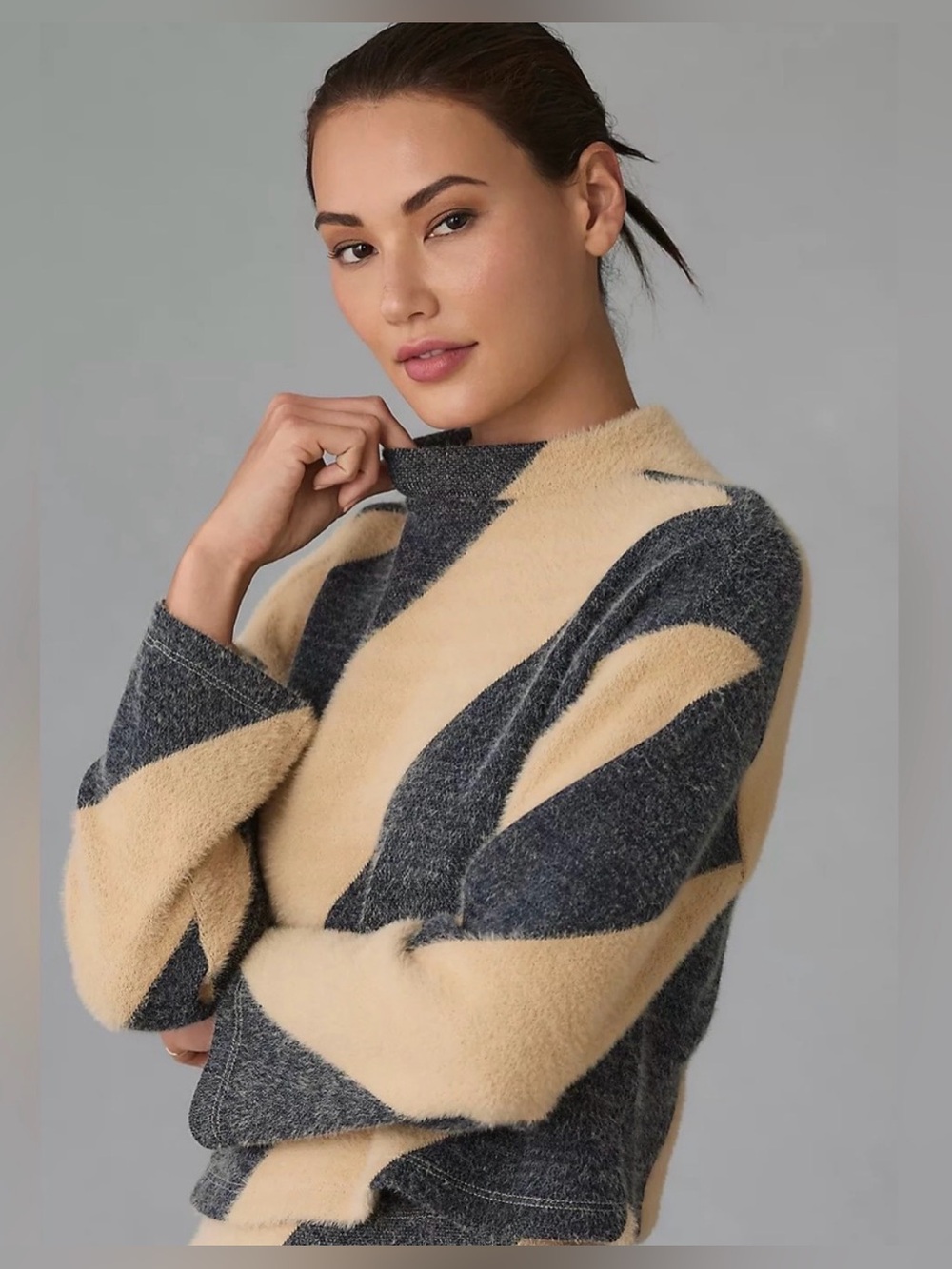 Anthropologie Maeve Striped Fuzzy Mock-Neck Cropped Sweater Cream Charcoal XL
